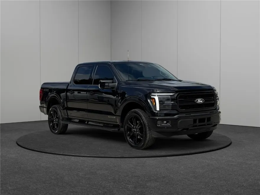 2025 Ford F-150 Lariat photo 1