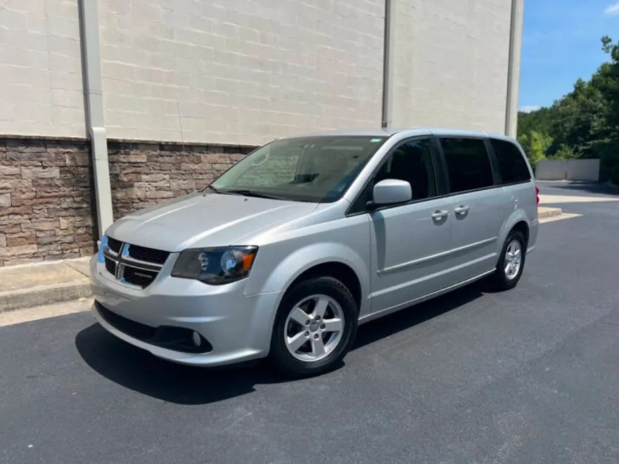 2012 Dodge Grand Caravan Crew photo 1