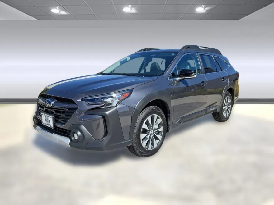 2025 Subaru Outback Limited photo 1