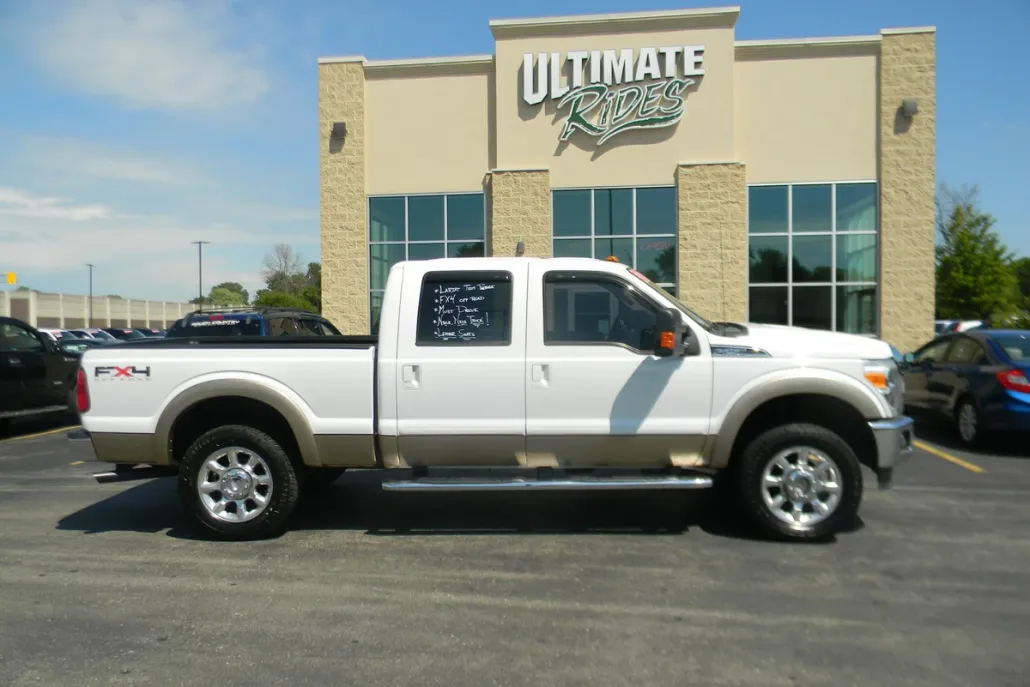 2011 Ford F-250 Lariat photo 1