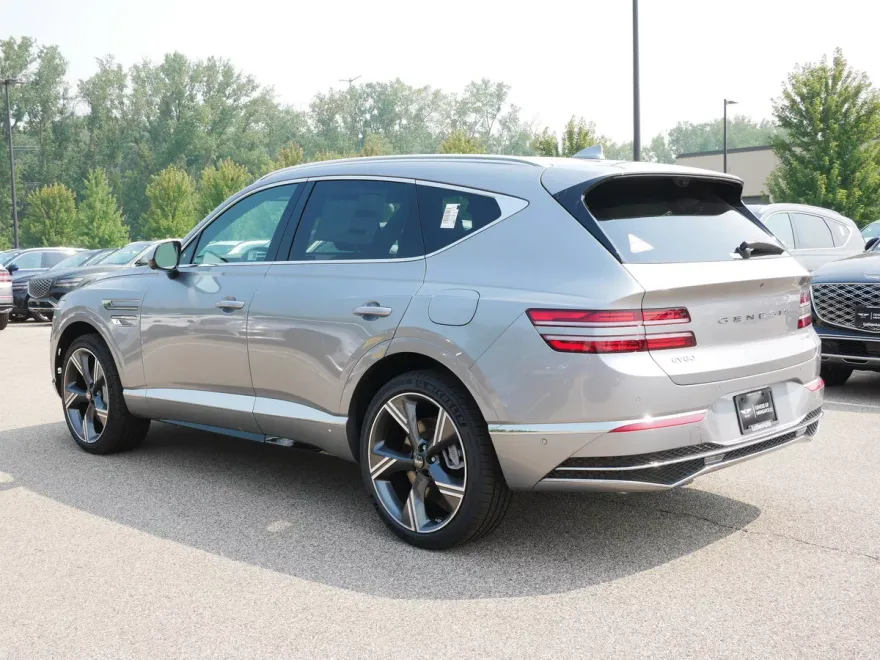 2025 Genesis GV80 Prestige AWD photo 1