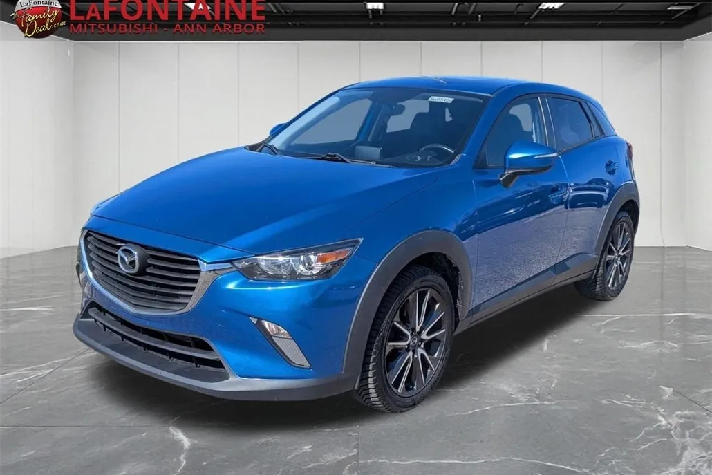 2017 Mazda CX-3 Touring photo 1