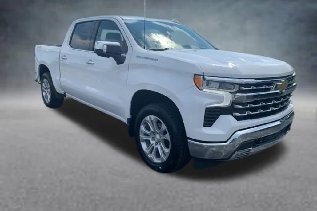 2023 Chevrolet Silverado 1500 LTZ photo 1