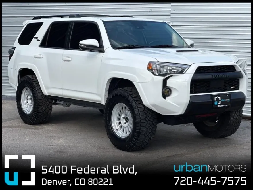 2021 Toyota 4Runner TRD Off-Road Premium photo 1