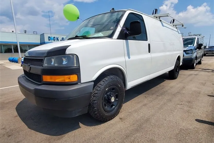 2023 Chevrolet Express 2500 Cargo Van photo 1