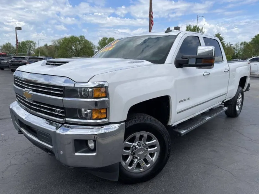2018 Chevrolet Silverado 2500HD LTZ photo 1