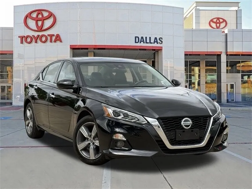 2022 Nissan Altima 2.5 SL photo 1