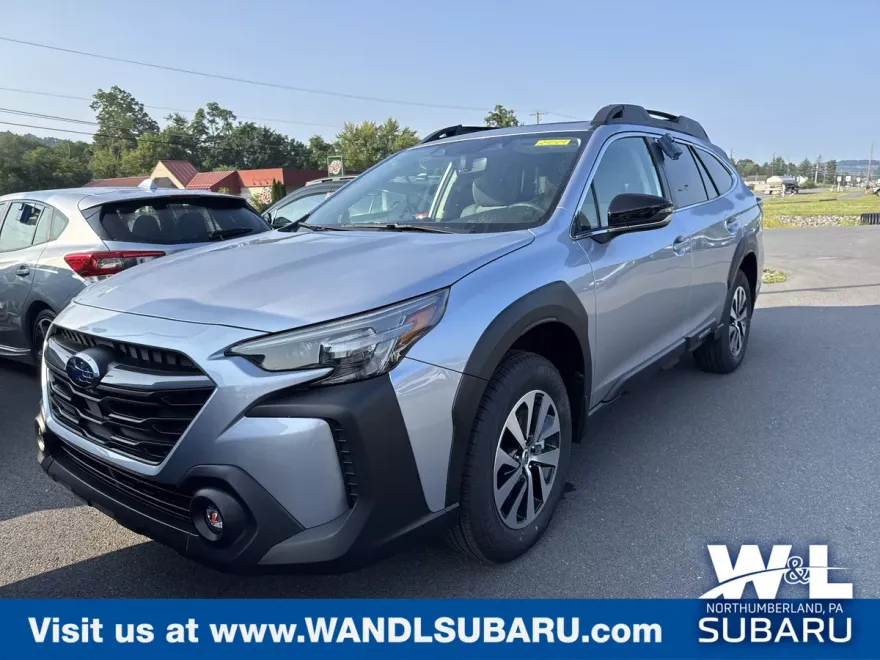 2025 Subaru Outback Premium photo 1