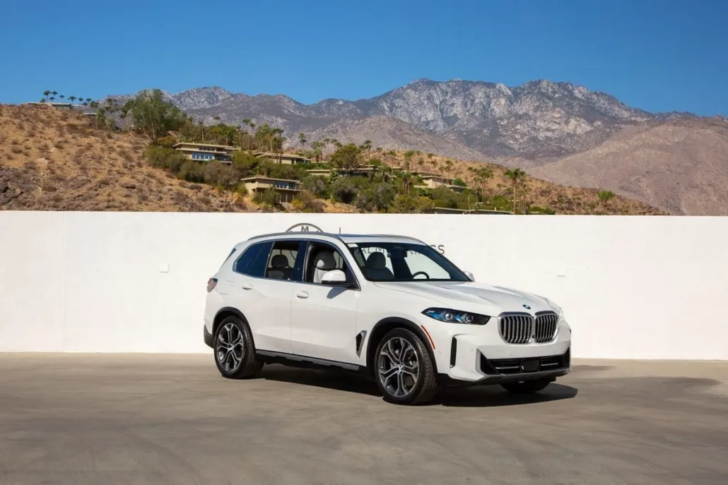 2025 Bmw X5 xDrive50e photo 1