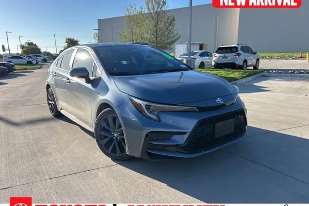 2024 Toyota Corolla XLE LE Premium SE photo 1
