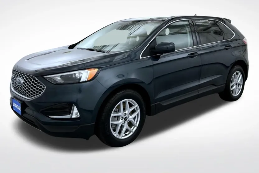 2023 Ford Edge SEL photo 1