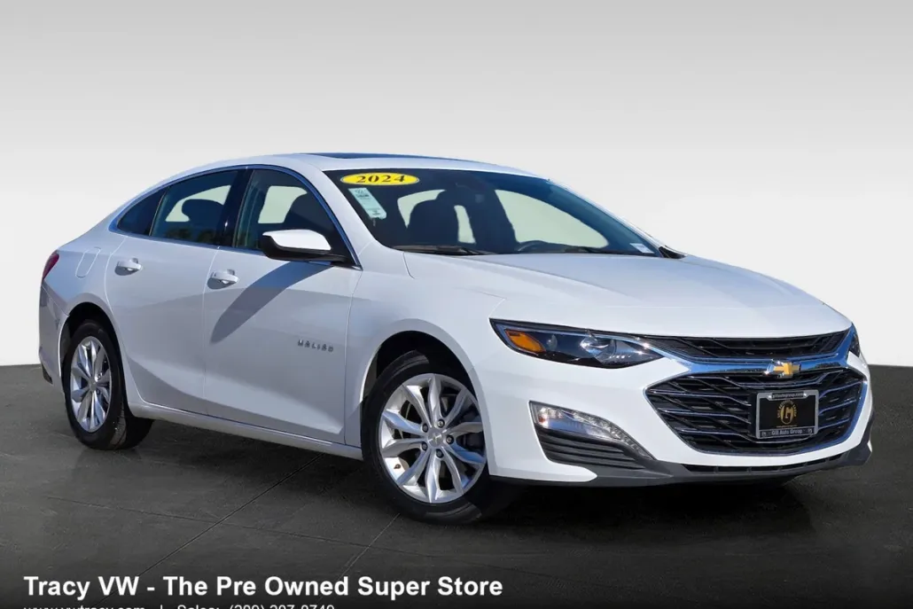 2024 Chevrolet Malibu 1LT photo 1