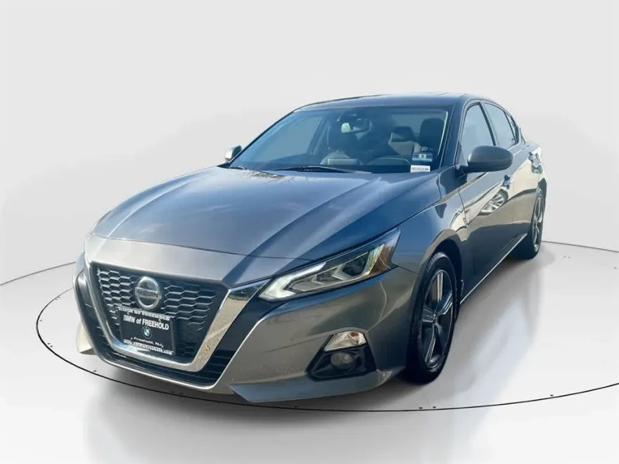 2019 Nissan Altima 2.5 SV photo 1