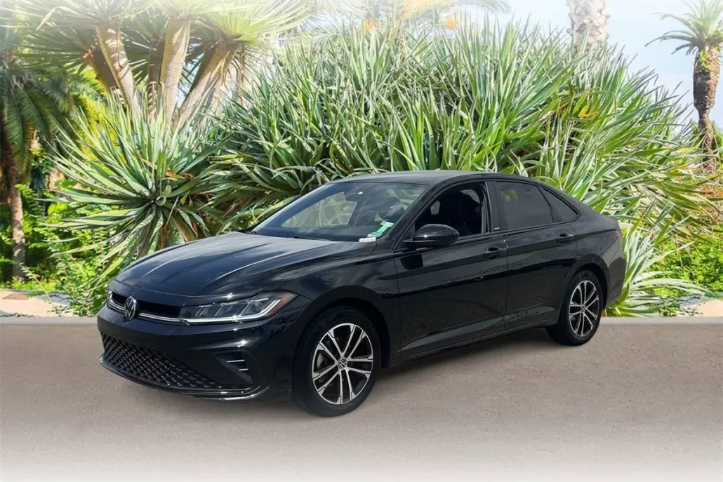 2025 Volkswagen Jetta 1.5T Sport photo 1