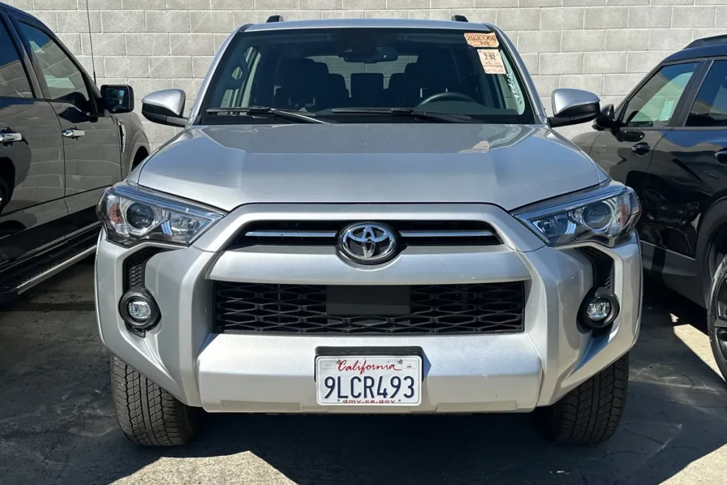 2024 Toyota 4Runner SR5 photo 1