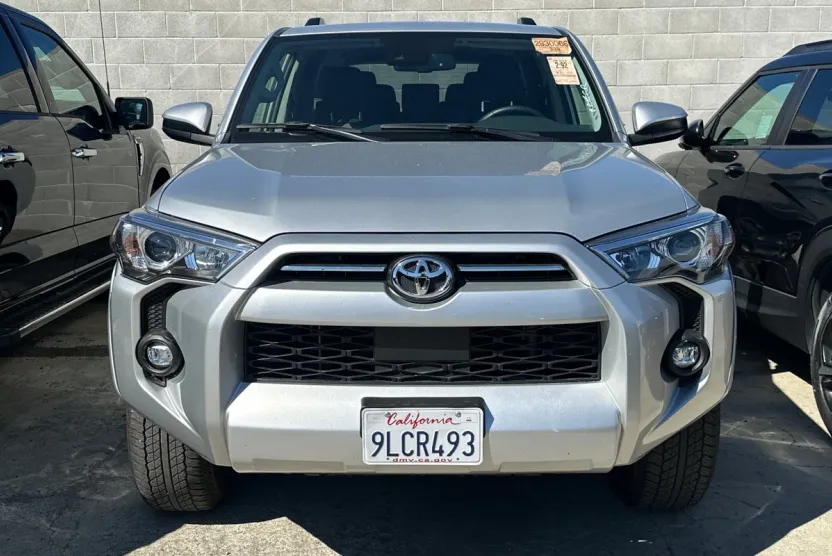 2024 Toyota 4Runner SR5 photo 1