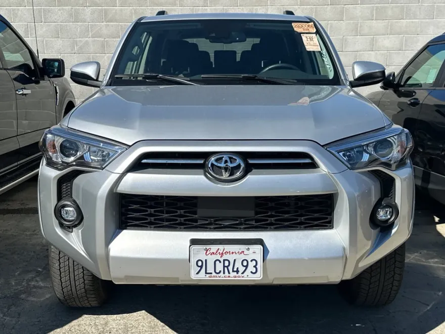 2024 Toyota 4Runner SR5 photo 1