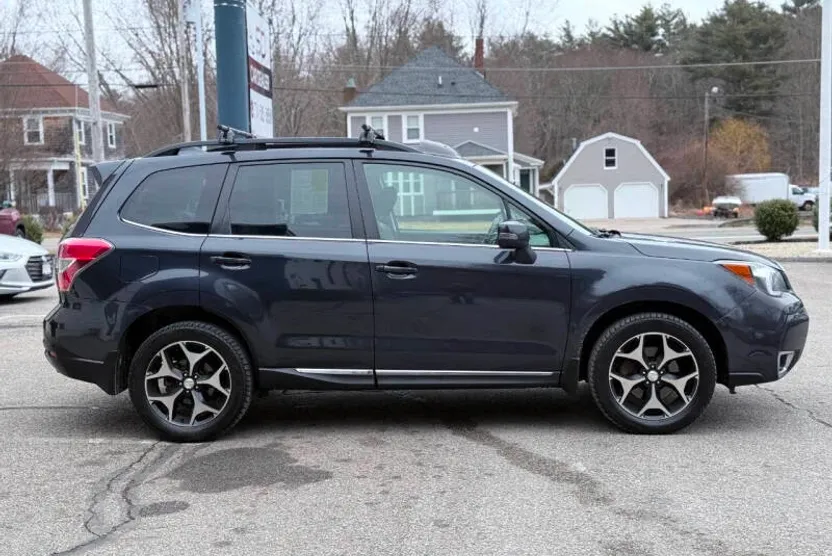 2016 Subaru Forester 2.0XT Touring photo 1