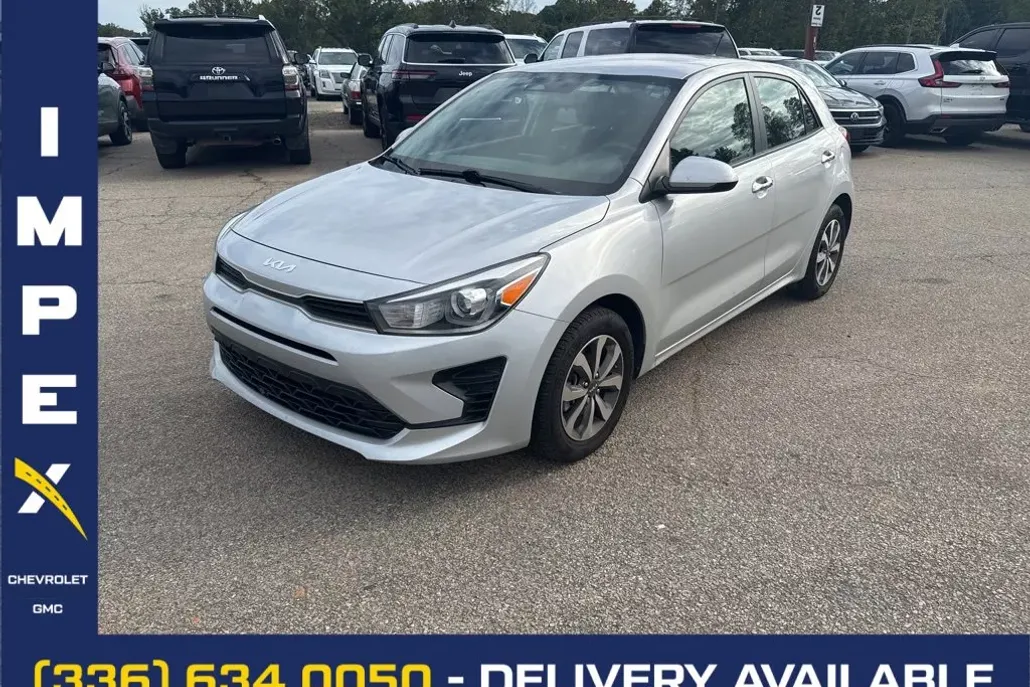 2023 Kia Rio S photo 1