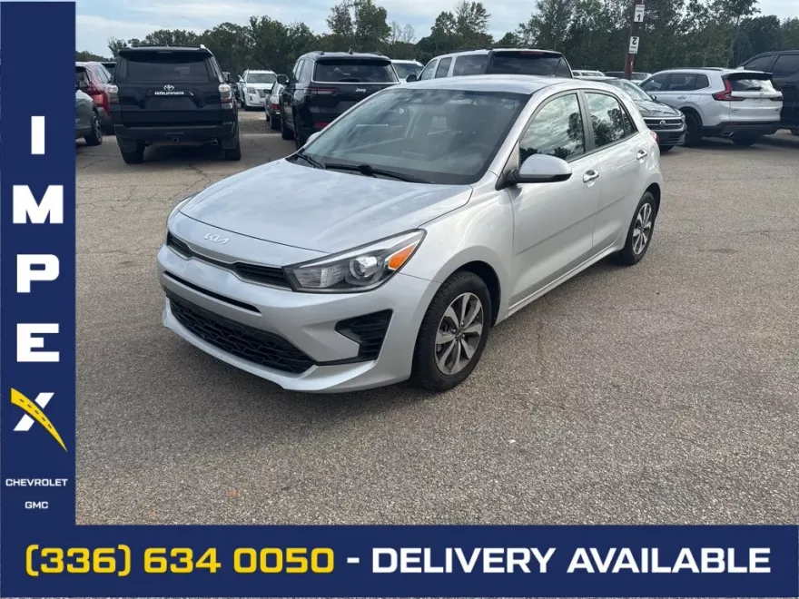 2023 Kia Rio S photo 1