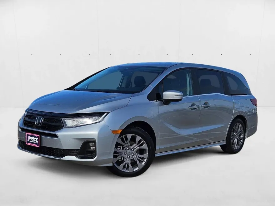2025 Honda Odyssey Touring photo 1