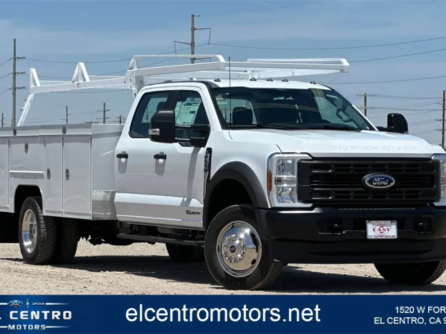 2025 Ford F-550 XL photo 1