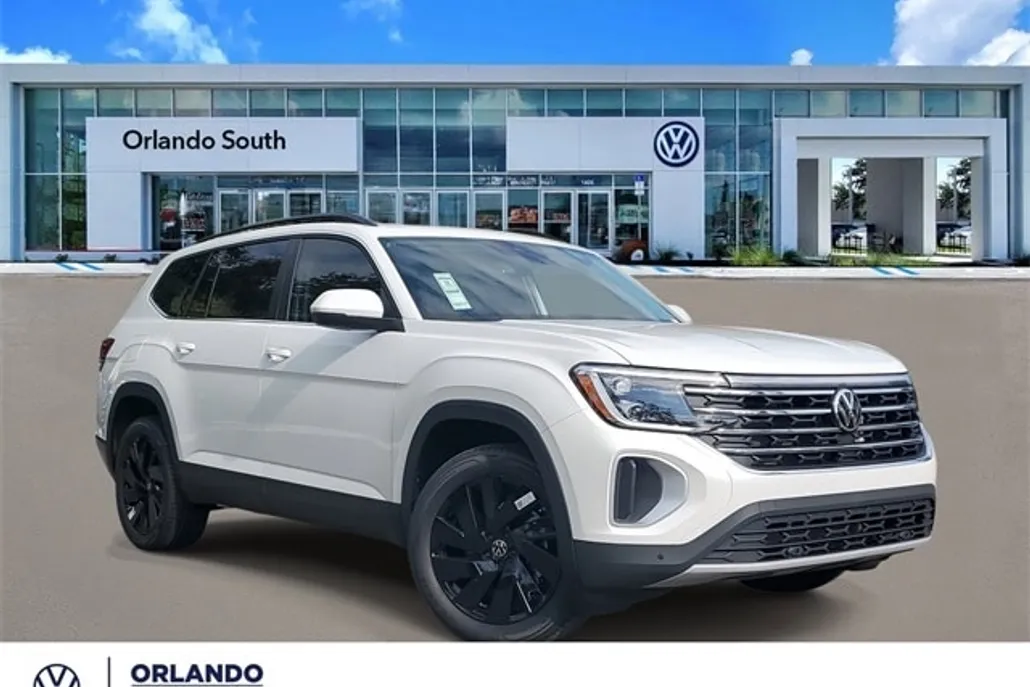 2026 Volkswagen Atlas SE Technology photo 1