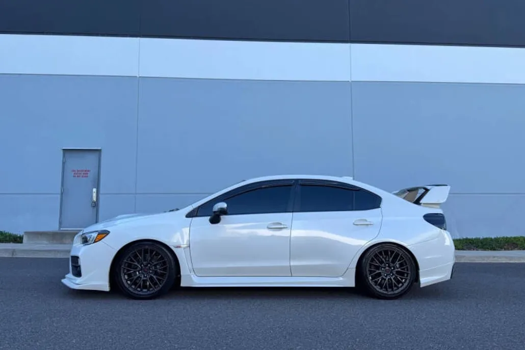 2017 Subaru WRX STI photo 1