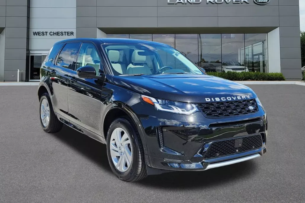 2025 Land Rover Discovery Sport S photo 1