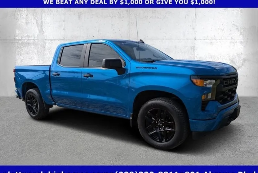 2023 Chevrolet Silverado 1500 Custom photo 1