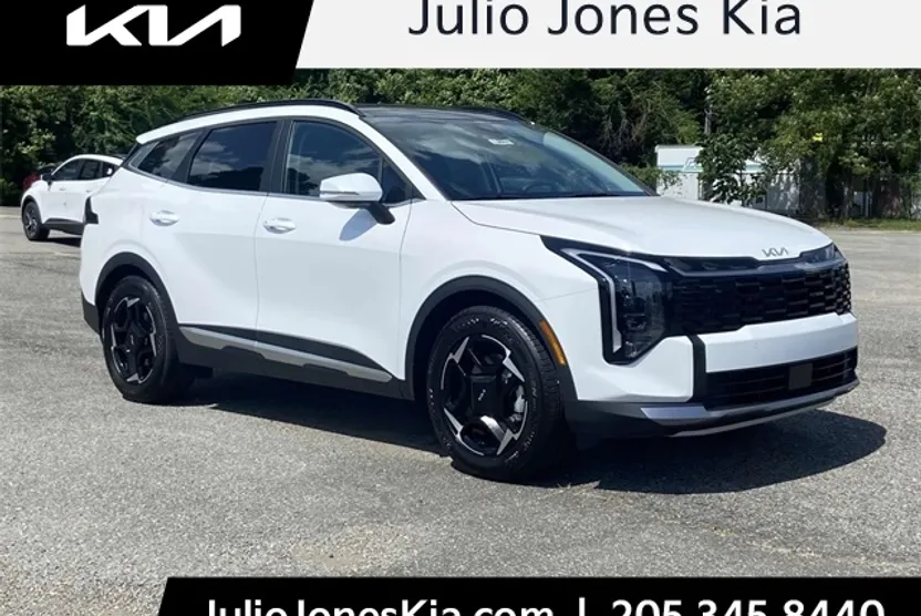 2026 Kia Sportage EX photo 1