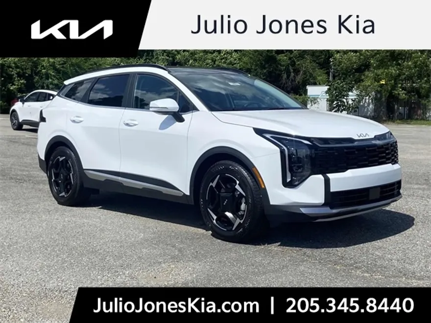 2026 Kia Sportage EX photo 1