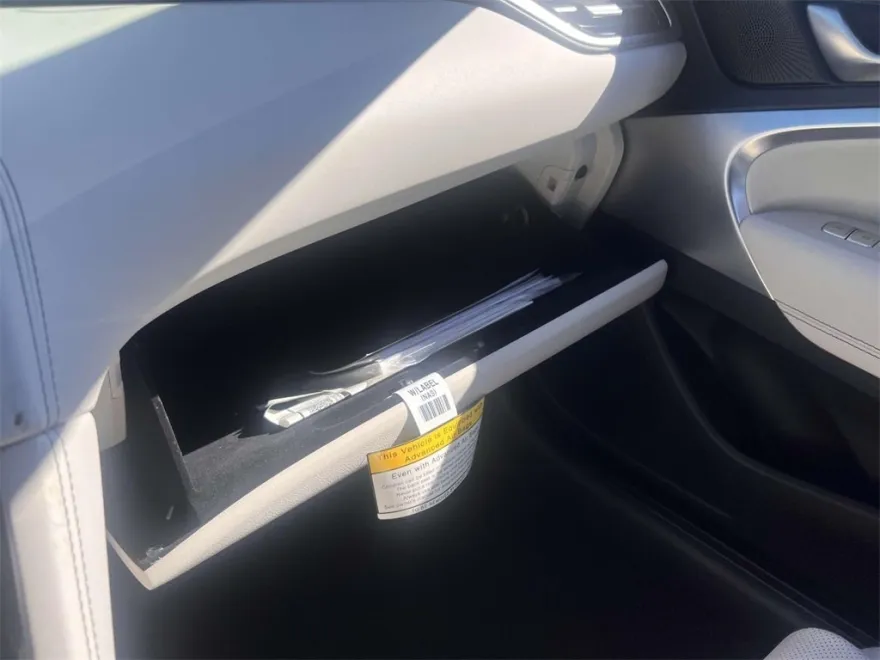 2024 Genesis G70 2.5T photo 31