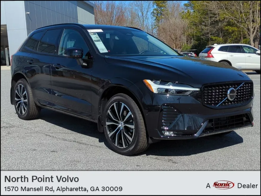 2025 Volvo XC60 B5 Plus photo 1