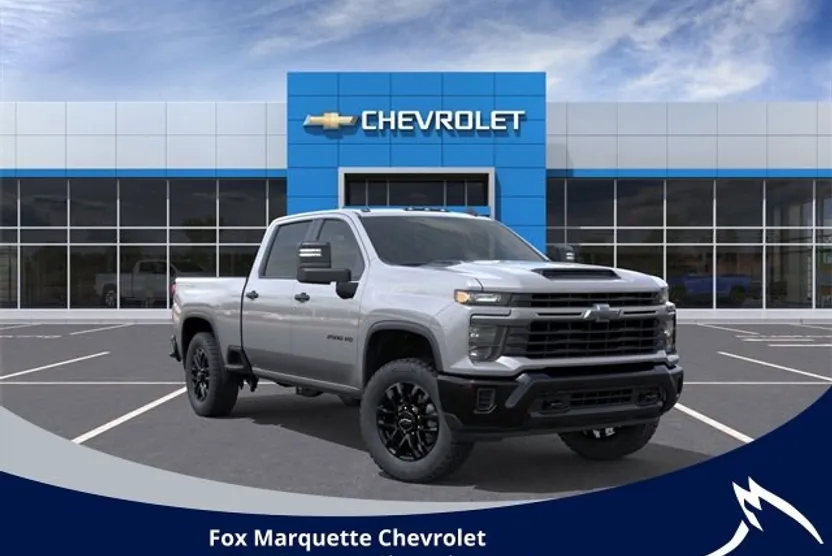 2026 Chevrolet Silverado 2500HD Custom photo 1