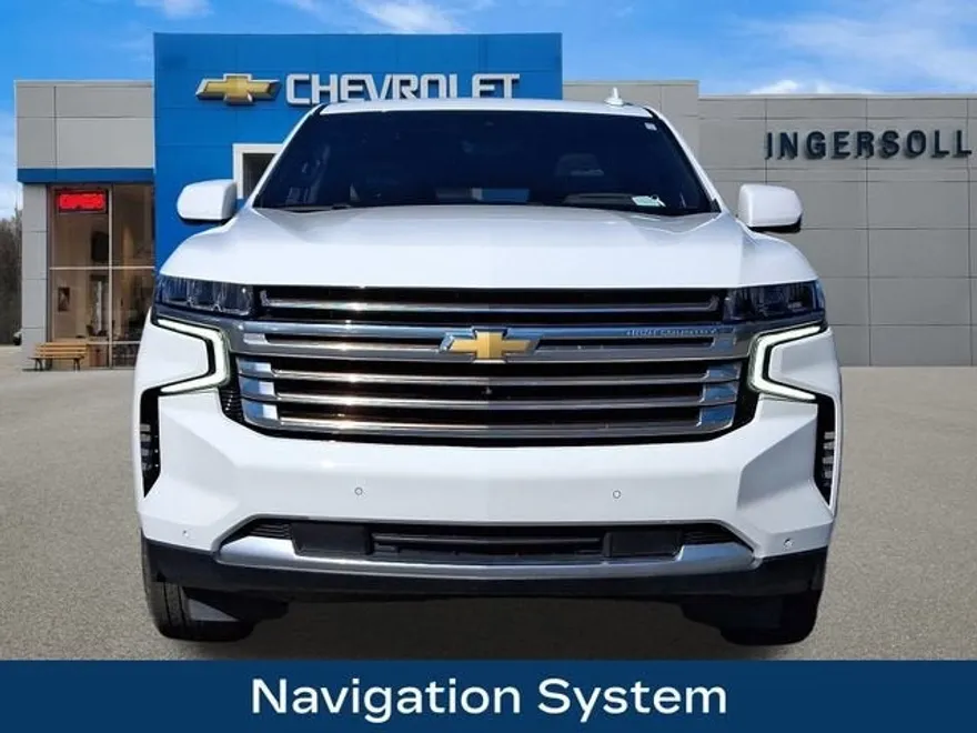 2023 Chevrolet Suburban High Country photo 1