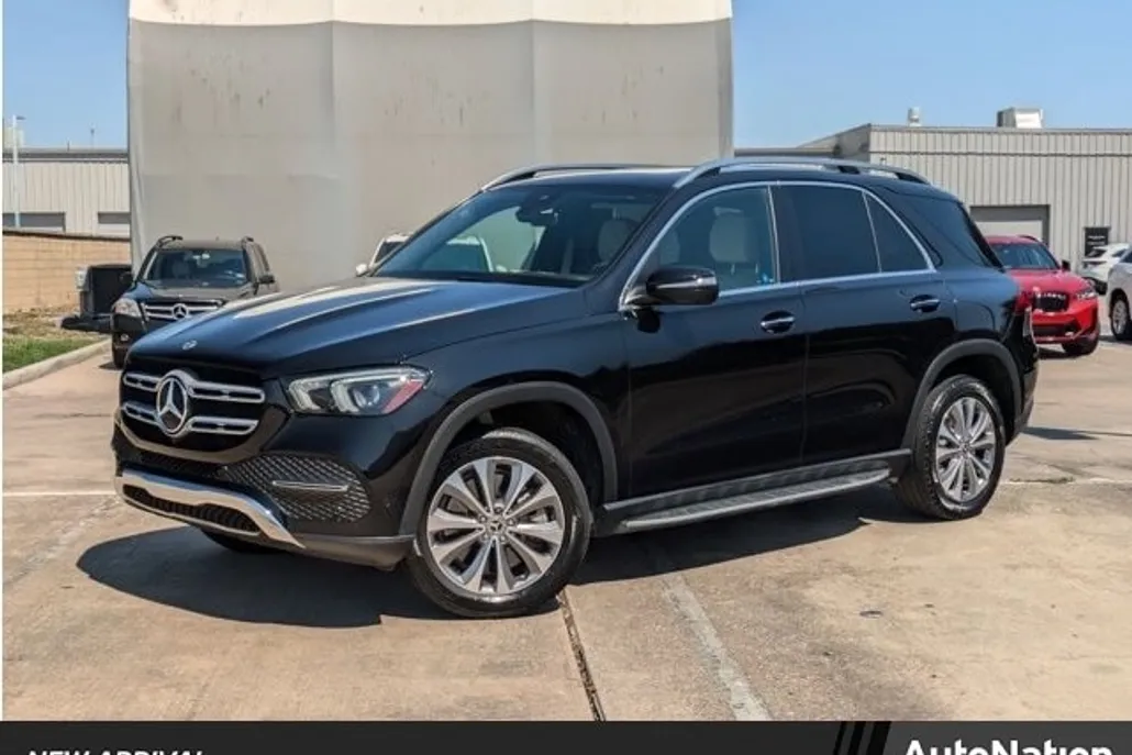 2023 Mercedes Benz GLE 450 4MATIC photo 1