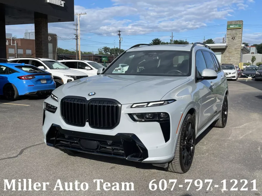 2023 Bmw X7 xDrive40i photo 1