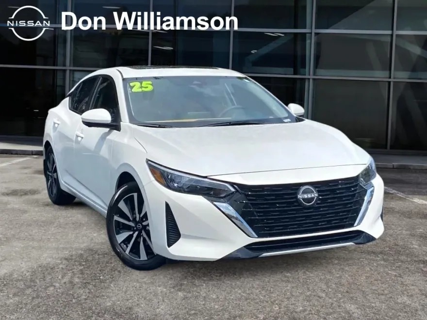2025 Nissan Sentra SV photo 1