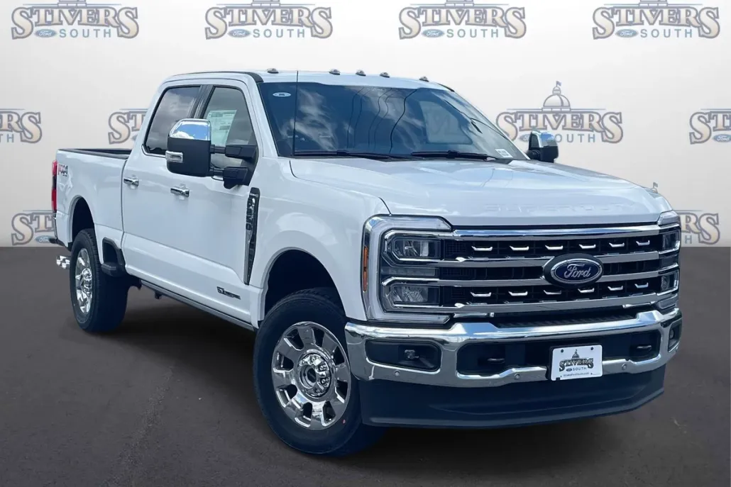 2025 Ford F-250 Lariat photo 1