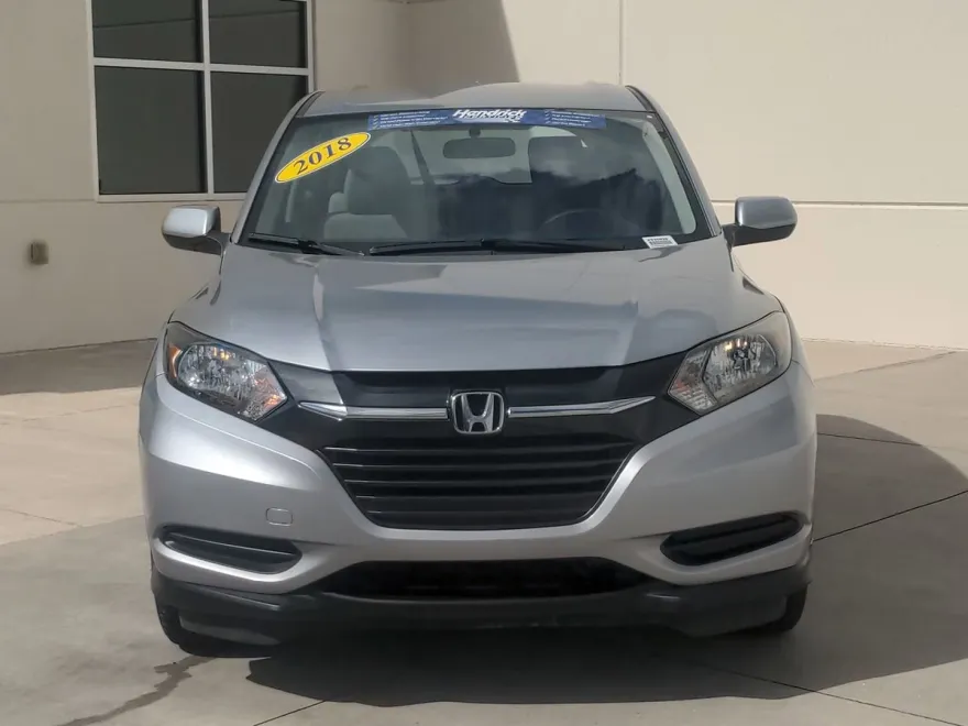 2018 Honda HR-V LX photo 1