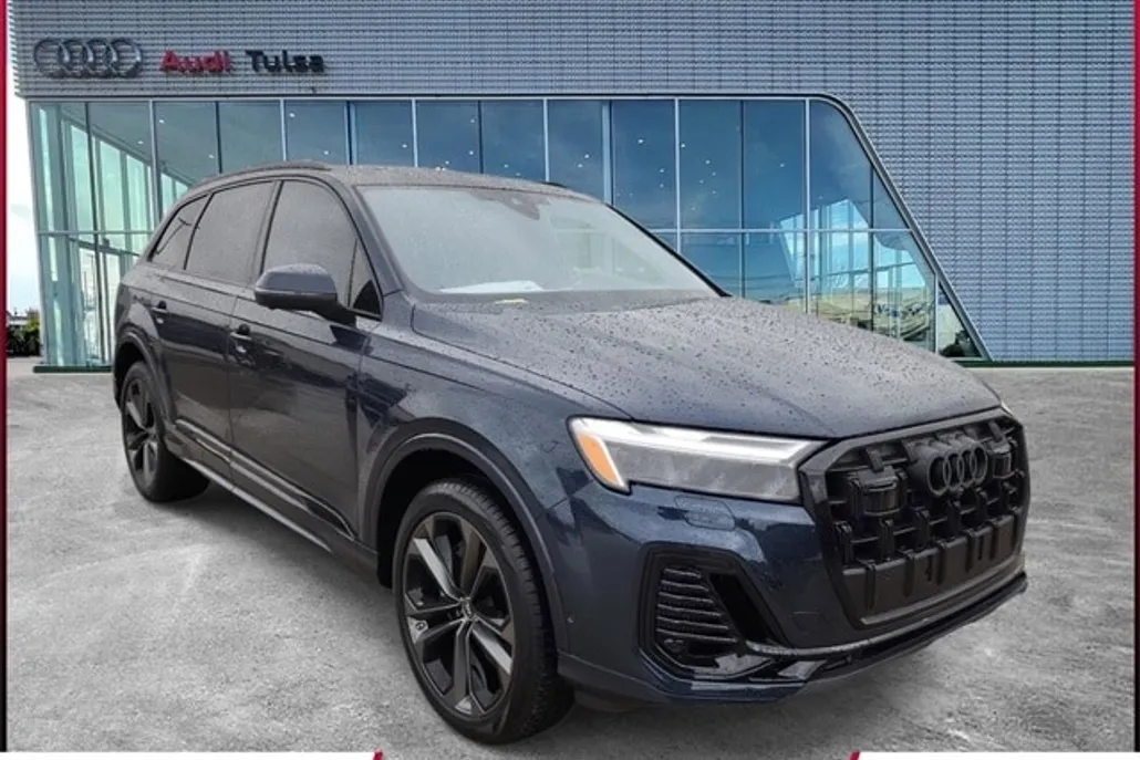 2025 Audi Q7 55 Premium Plus photo 1