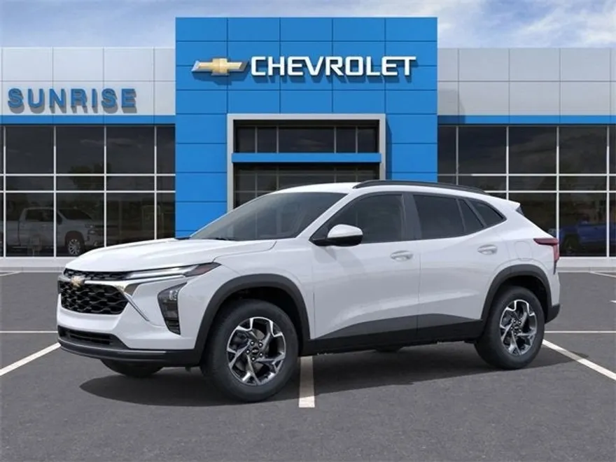 2026 Chevrolet Trax LT photo 1