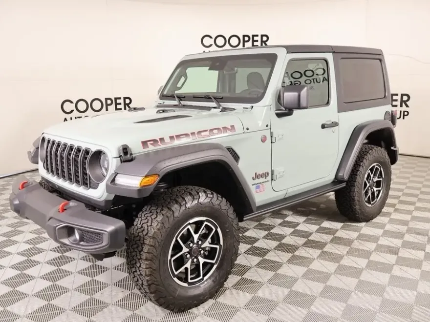 2024 Jeep Wrangler Rubicon photo 1
