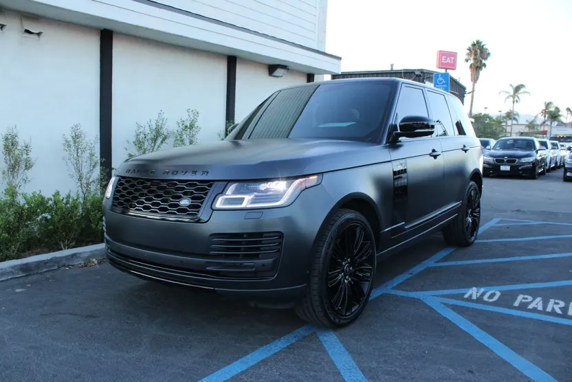 2021 Land Rover Range Rover P525 HSE HSE Westminster Edition photo 1