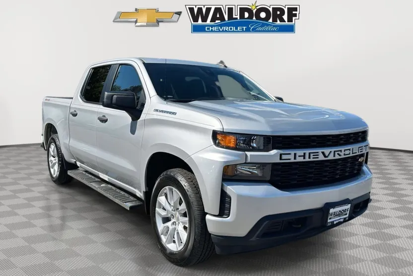 2022 Chevrolet Silverado 1500 Custom photo 1