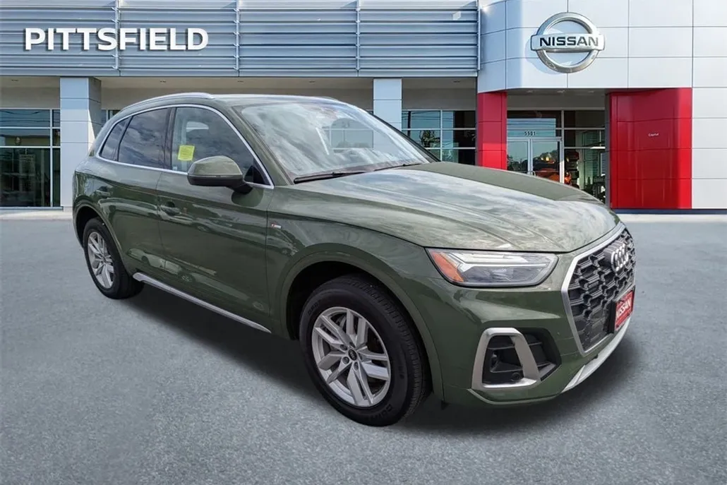 2022 Audi Q5 45 S line Premium photo 1