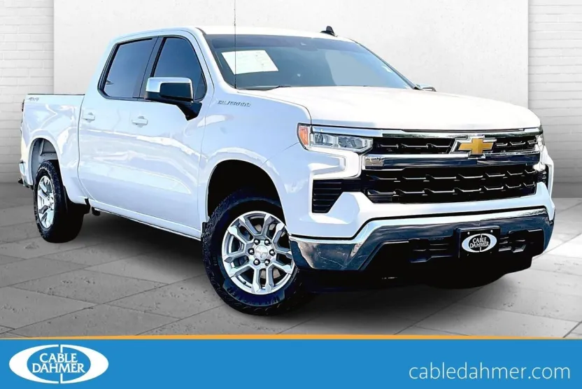 2024 Chevrolet Silverado 1500 LT photo 1