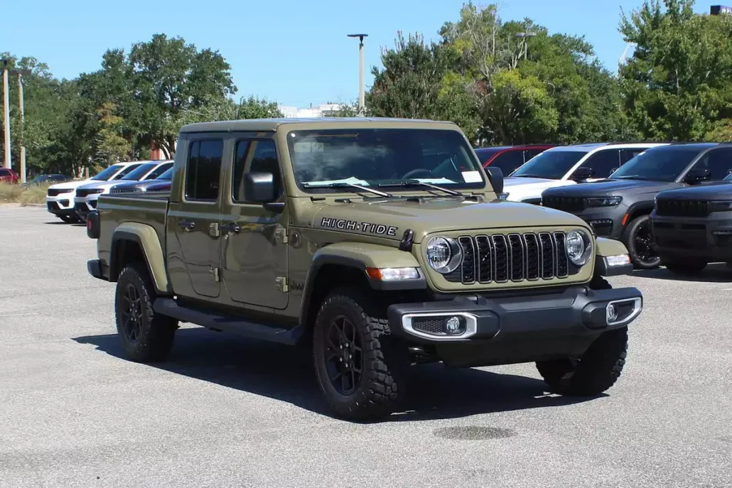 2025 Jeep Gladiator Sport photo 1