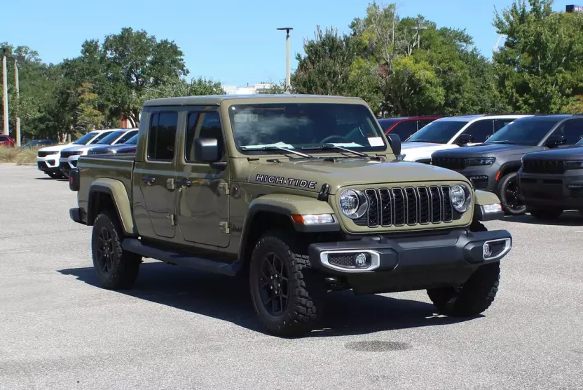 2025 Jeep Gladiator Sport photo 1